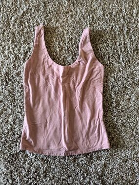 Classic Scoop Neck Tank Top in Dusty Pink